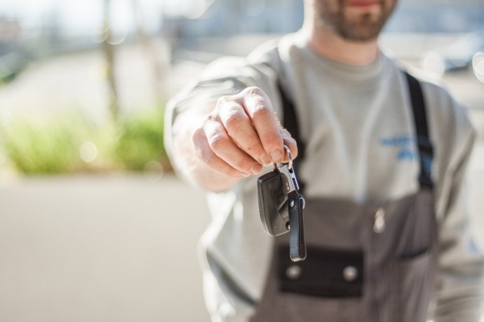 Klíče v kapse, ale auto pryč: hackeři snadno naklonují miliony klíčů od automobilů